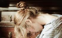 经期脸色不好怎么办？巧喝汤补充血色