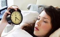 熬夜长痘痘的原因？熬夜不长痘痘的妙法