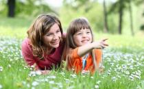 如何判断孩子是否正常发育？