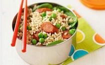 减肥应该少吃什么？减肥不可以吃主食吗？