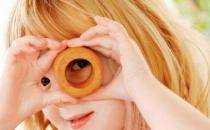 电脑操作者眼睛干涩怎么办？眼睛干涩吃什么