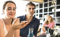 从朋友圈看他是渣男or暖男