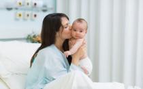 怪胎儿童有哪些？哪些因素导致胎儿畸形？