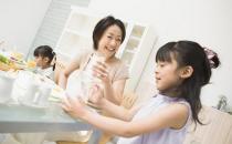 牛奶营养丰富-牛奶的认识误区揭秘