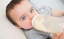 如何给宝宝添加辅食？添加辅食要注意什么？