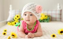 宝宝屁股红是怎么回事？