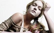 你是否用了很多护肤品皮肤依旧好不起来？