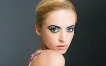 把握好化妆的重点才能闪耀夺目！