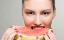 自制美白方：马铃薯美白法