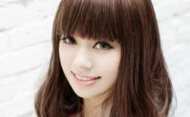 头发干枯扁塌怎么解决？