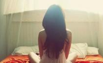 去头屑用漱口水来帮忙！为什么会有头屑？