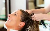 怎么洗发头发才不会掉？适度的冲洗