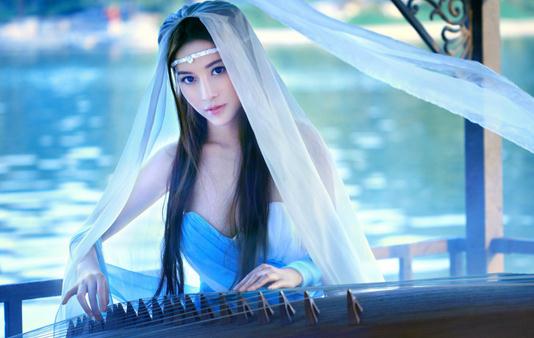 头发毛躁打结？教你如何收拾乱发！