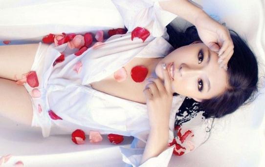 刘海造型夹怎么用的？美发工具的用法