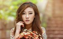 刺激手掌穴位也能够瘦脸哦