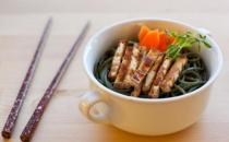 脂肪肝患者食疗方：赤小豆鲤鱼汤