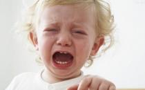 孩子哭闹 父母应该立即去制止吗？