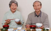 警惕中老年人的“味觉障碍”