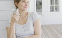 孕妇睡姿应是怎样的？孕妇睡前不吃什么？