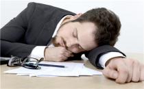 男性久坐腰痛可能是肾虚 腰痛按摩疗法