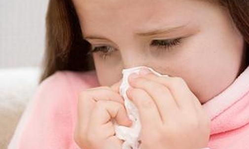 热水冲大椎穴治疗冬季感冒有奇效