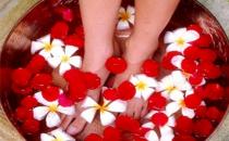 女子热水泡脚猝死 泡脚注意事项