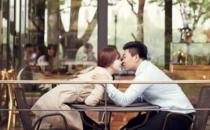 恋爱多久才上床？恋爱多久才KISS？