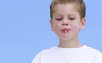 小小一口痰细菌千千万 祛痰吃6种食物