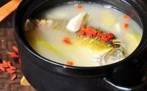 白领护眼防干涩的六种护眼食疗方