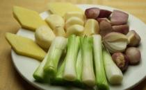 葱姜蒜发芽能吃吗 “厨房三宝”怎么吃