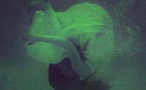 应该怎么回复短信才能抓住他的心？