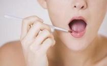 嘴唇长斑是何原因 唇部斑点不容忽视