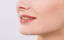 从女人的嘴唇看出她的性能力