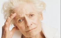 老人视力模糊 要提防的“视力小偷”