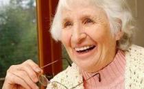 老人天生就长寿的10个迹象