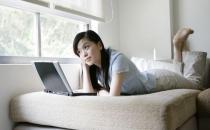 女性睡前玩电脑有什么危害