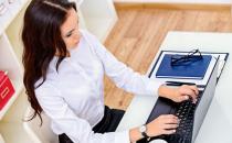 导致白领女性胸部健康的坏习惯