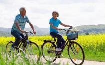 老年人骑自行车的好处