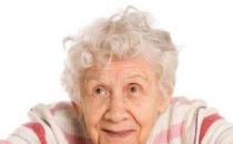 老人吃饭多咀嚼能预防老年痴呆