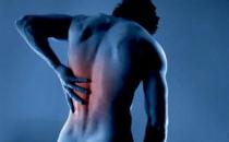 老人护腰三步：先转再弯最后捶