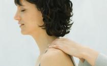 老人气滞血瘀按摩三个特效穴位