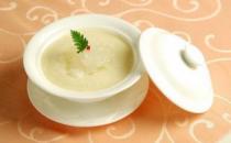 夏季喝粥好处多 老人多喝养生粥