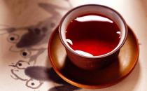 老人吃清热药副作用多 要少吃