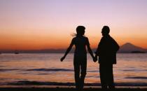 哪些坏习惯会损害老人的大脑健康