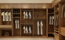 挂墙板式衣帽间如何保养和清洁？