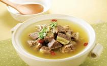 推荐7款电脑族养眼明目汤