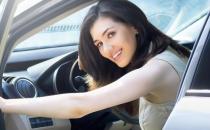 女性驾车都该注意哪些细节