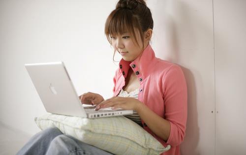 使用笔记本电脑的危害