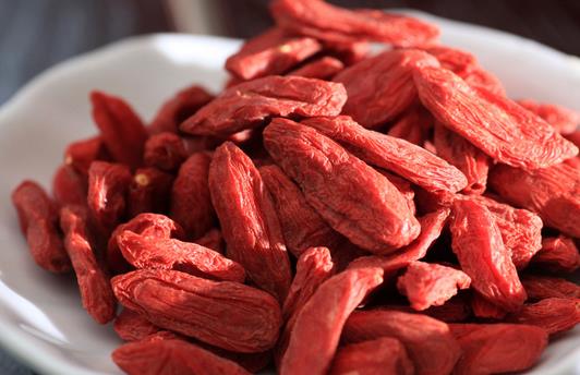 挑选枸杞时该注意什么