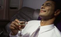 酒后性生活需谨慎 助性食物有这些